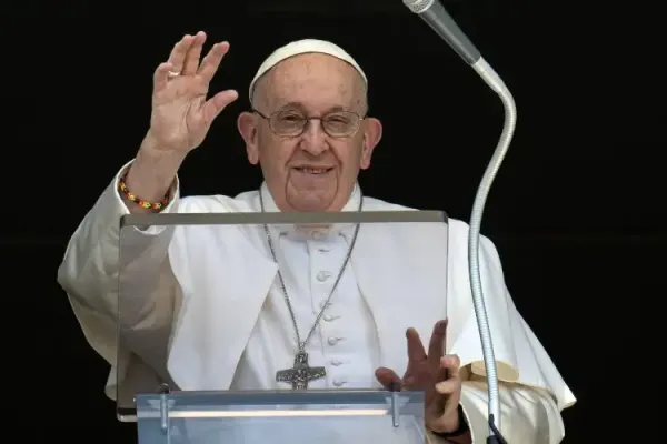 Pope Francis: Do We Allow Ourselves to be Amazed at God's Works?