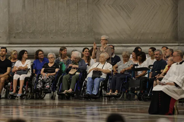 World Day of Grandparents: Vatican Grants Plenary Indulgence for Visiting the Elderly