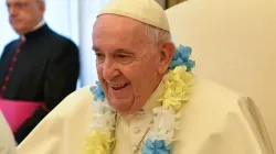 Pope Francis celebrated his 86th birthday with the Missionaries of Charity, honoring three people who care for “the poorest of the poor” with the Mother Teresa Award on Dec. 17, 2022. | Vatican Media