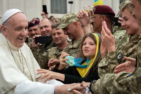 Pope Francis greets a group of Ukrainian soldiers at the end of his weekly general audience on 23 May  2018 in St. Peter's Square at the Vatican. Credit: Aleteia