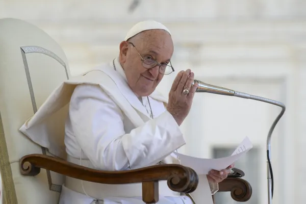 Pope Francis: Keep Your Homilies Short or "people will fall asleep"