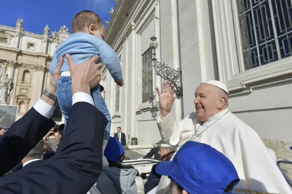 Pope Francis: Benedict XVI Defended me in Face of Accusations "that I promoted gay marriage"