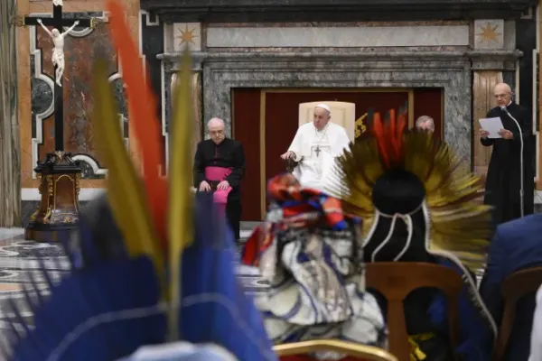 Pope Francis: Indigenous "ancestral wisdom" a Vital Tool in Fight against Climate Change