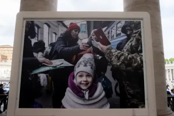 "Women’s Cry" Photo Exposition at Vatican Depicts Suffering of Women throughout the World