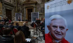 The Joseph Ratzinger-Benedict XVI Vatican Foundation awards the Ratzinger Prize to Notre Dame theologian Cyril O’Regan and Japanese sculptor Etsurō Sotoo at in a ceremony at the Vatican on Nov. 22, 204. / Credit: Daniel Ibañez/CNA