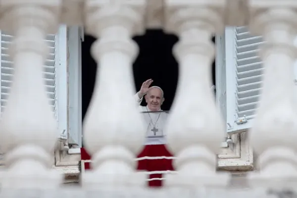 "A truly Christian life bears witness to Christ": Pope Francis at Regina Caeli Address