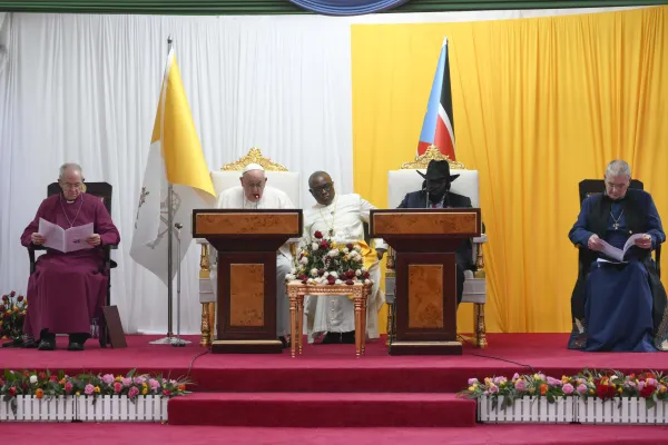 "No more bloodshed," Pope Francis Begs South Sudanese Leaders on Day 1 of Pilgrimage