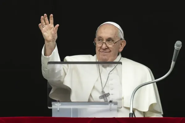 Pope Francis: Cultivate "the inner life" rather than Appearance and Image