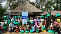 Some beneficiaries of the food aid from the Salesians of Don Bosco (SDB) in Uganda. / Salesians of Don Bosco (SDB)