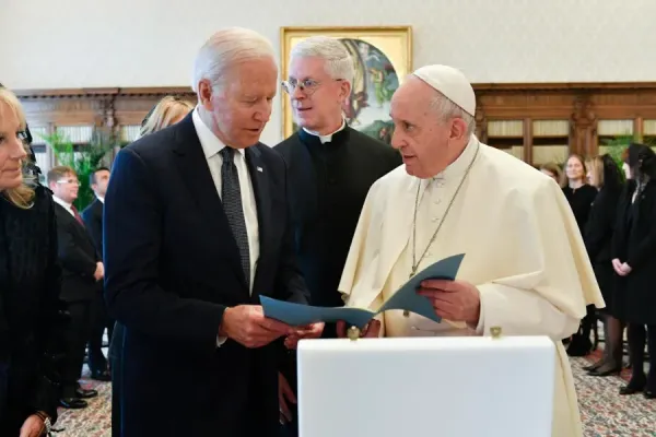 U.S. President Joe Biden Says Pope Francis Told Him to "keep receiving Communion"