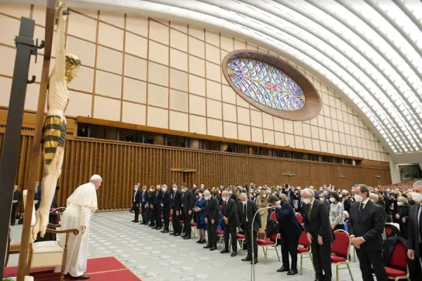 Pope Francis to Judges: Justice Recognizes "human dignity as sacred and inviolable"