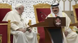 Pope Francis meets with King Hamad bin Isa Al Khalifa at the Sakhir Royal Palace in Bahrain, Nov. 3, 2022. | Vatican Media