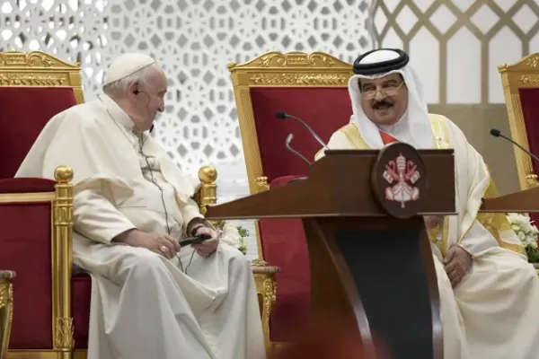 Pope Francis Calls for End of Death Penalty during Bahrain Visit