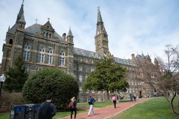 Jesuits, Georgetown Donate $27 Million to Fund for Slave Descendants