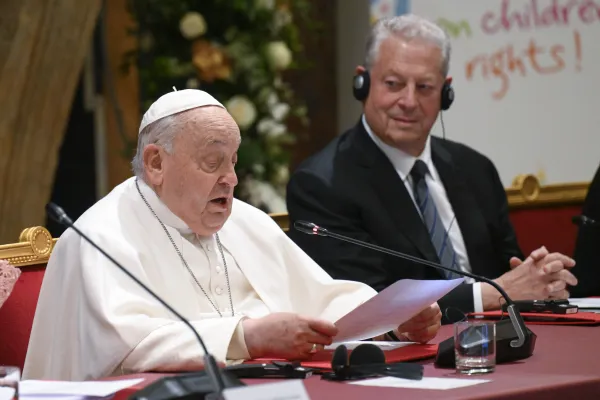 Pope Francis to Write Papal Document on Theme of Children