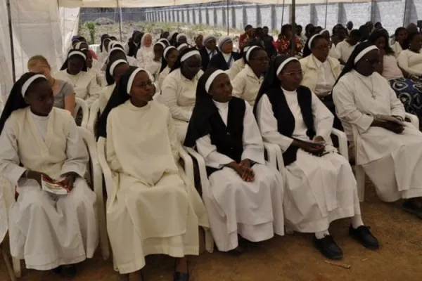 Be Bearers of “light of hope” amid COVID-19, Zambian Bishops to Consecrated Persons