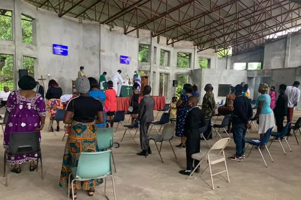 Some Christians during Mass at the newly constructed St. Augustine's Parish in Sierra Leone’s Freetown Archdiocese. / Facebook Page St. Augustine's Parish Freetown.