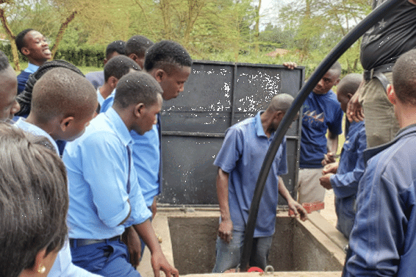 Clean Water Initiative at Tanzania’s Don Bosco Kilimanjaro International Institute for Telecommunications, Electronics and Computers in the Archdiocese of Arusha. / Salesian Missions.