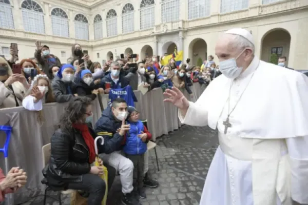 "Praying is not easy": Pope Francis at Wednesday General Audience