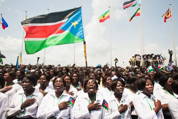 A section of South Sudanese singing during the independent of their country in July 2011