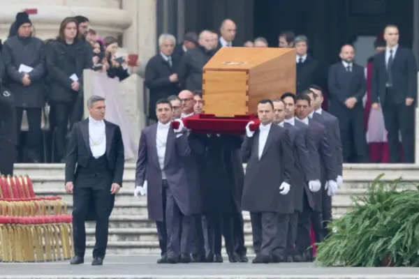 Benedict XVI’s Funeral: Tens of Thousands Attend Simple, Solemn Liturgy for Pope Emeritus