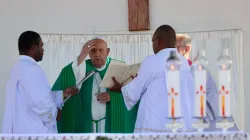 Pope Francis celebrates Mass at Sir John Guise Stadium in Port Moresby, Papua New Guinea, Sept. 8, 2024. / Credit: Daniel Ibáñez/CNA