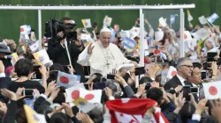 Pope Francis greets Japanese Catholics at Mass in Nagasaki, Japan Nov. 24, 2019. Credit: Vatican Media