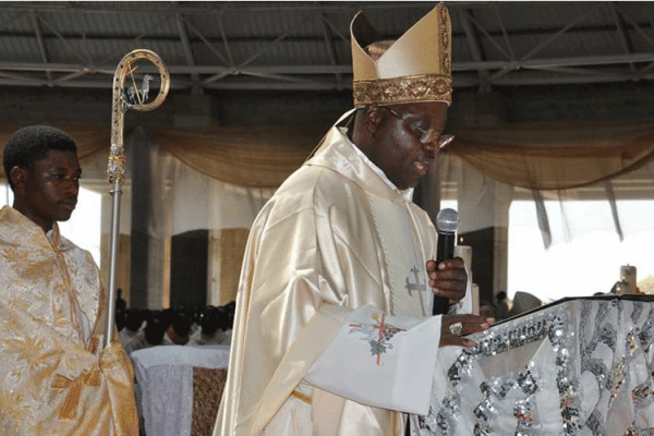 Archbishop Igantius Kaigama addressing the congregation during his instalation on December 5 at the Cathedral of the Twelve Apostles, Abuja.