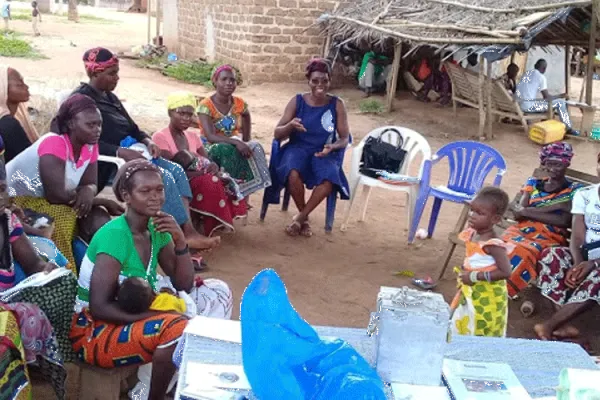 Members of the Association Villageoise d’Epargne et Crédit (AVEC) partnering with the Salesians to help vulnerable women in the DRC.