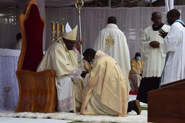 Bishop Michael Bibi during his installation as Bishop of Buea on 25 February 2021. Credit: Courtesy Photo