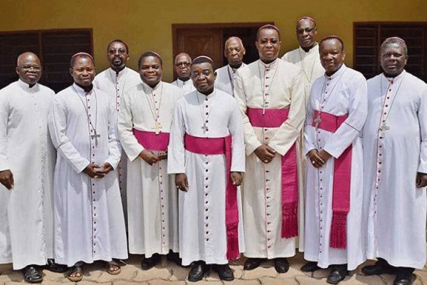 Members of the Episcopal Conference of Togo (CET) with former Apostolic Nuncio to Benin and Togo, Archbishop Brian Udaigwe.