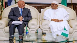 Nigeria's President Muhammadu Buhari (right) and Jeff Radebe of South Africa