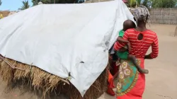 A woman at an IDP camp in Cabo Delgado / Vatican Media