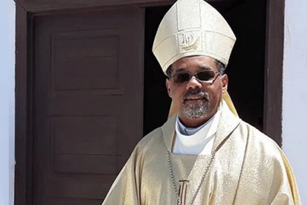 Bishop Ildo Augusto dos Santos Lopes Fortes of Cape Verde's Mindelo Diocese.