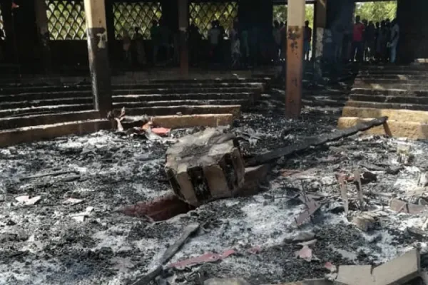 Burnt church at Saint Pierre parish in Douroum, Cameroon. Credit: ACN