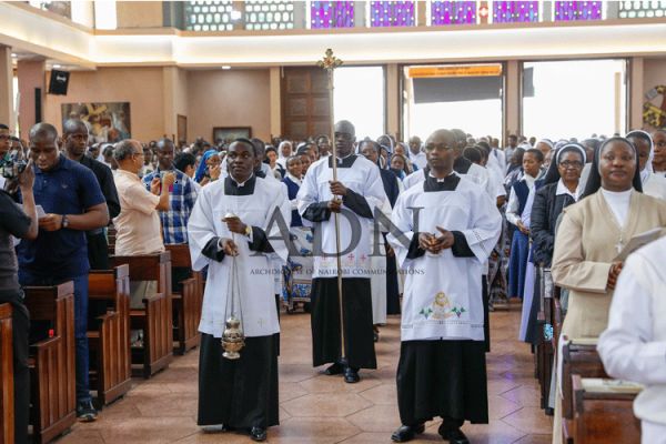 Mass for the Word Day of Consecrated Life at the Holy Family Minor Basilica, Nairobi-Kenya / Archdiocese of Nairobi