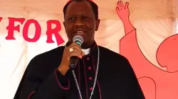 A screenshot of Bishop Simon Peter Kamomoe, one of the three Auxiliary Bishops of Kenya’s Catholic Archdiocese of Nairobi (ADN) speaking during the annual Prize giving day that Holy Innocent Tassia Catholic School in Nairobi organized on  17 July 2024. Credit: Capuchin Tv.
