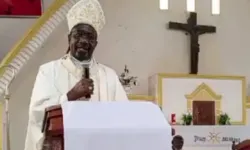 Archbishop José Manuel Imbamba of the Catholic Archdiocese of Saurimo in Angola. Credit: Radio Ecclesia