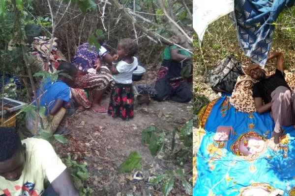 Some journalists of São Francisco de Assis Community Radio in Mozambique hiding with their families in bishes after their radio station was raided by insurgents. / National Forum of Community Radios (FORCOM) /Facebook Page