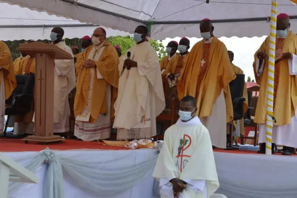 Some Bishops of Ghana with the Apostolic Nuncio in Ghana,
Archbishop Henryk Mieczysław Jagodziński who presided at the Holy Mass of the 25th Anniversary of the Keta-Akatsi Diocese in Ghana’s Volta Region. / Bro. Stephen Domelevo, SVD