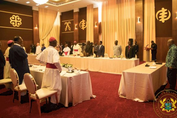 President Nana Addo Dankwa Akufo-Addo with Religious Leaders at Breakfast Prayer Meeting, Accra, Thursday, March 19. / Presidency of the Republic of Ghana