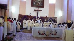 Bishops in South and South Sudan during the installation Mass of Archbishop Stephen Ameyu, Mass also attended by  the Delegate of the Congregation for the Evangelization of Peoples, Msgr. Visvaldas Kulbokas and the Charge d’Affaires of the South Sudan Apostolic Nunciature, Msgr. Mark Kadima. / ACI Africa