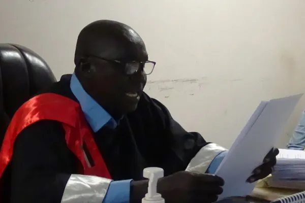 Justice Alexander Sebur Subek reading out the decision of the High Court during the Wednesday, 2 March 2022 session. Credit: Otto Abut/CRN