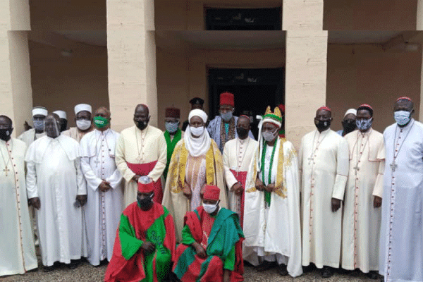 Bishops of Nigeria’s Kaduna Ecclesiastical Province with the Chiefs of Kagoro and the Emir of Jama’a in Southern Kaduna Saturday, August 22.