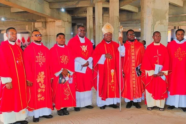 Archbishop Ignatius Kaigama with Priests of the Archdiocese/ Credit: Archdiocese of Abuja