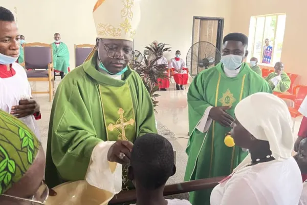 Archbishop Ignatius Ayau Kaigama administering the Sacrament of Confirmation at St. Dominic's Parish of Nigeria’s Abuja Archdiocese/ Credit: Courtesy Photo