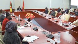 A section of religious leaders meeting with President Phillipe Nyusi to discuss the reopening of Churches.