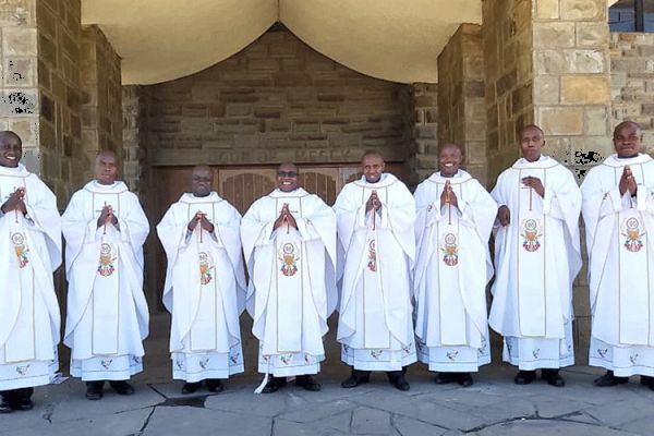 Kenya-based Religious Order Ordains 8 Members with 6 Witnesses in Attendance