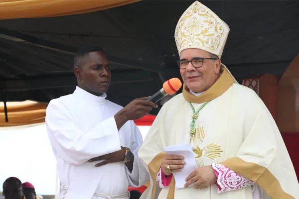 Archbishop Antonio Guido Filipazzi during the Episcopal Ordination of Bishop Isaac Bunde Dugu of Katsina-ala Diocese in Nigeria. Credit: Nigeria Catholic Network (NCN)