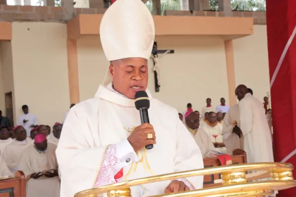 Peter Ebere Cardinal Okpaleke speaking on the occasion of the thanksgiving Mass at St. Joseph Cathedral of Ekwulobia Diocese. Credit: Nigeria Catholic Network.